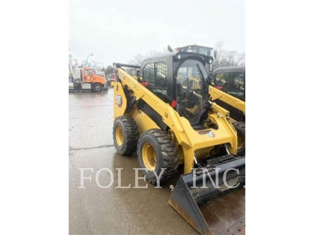 CAT 262D3 Ładowarki burtowe