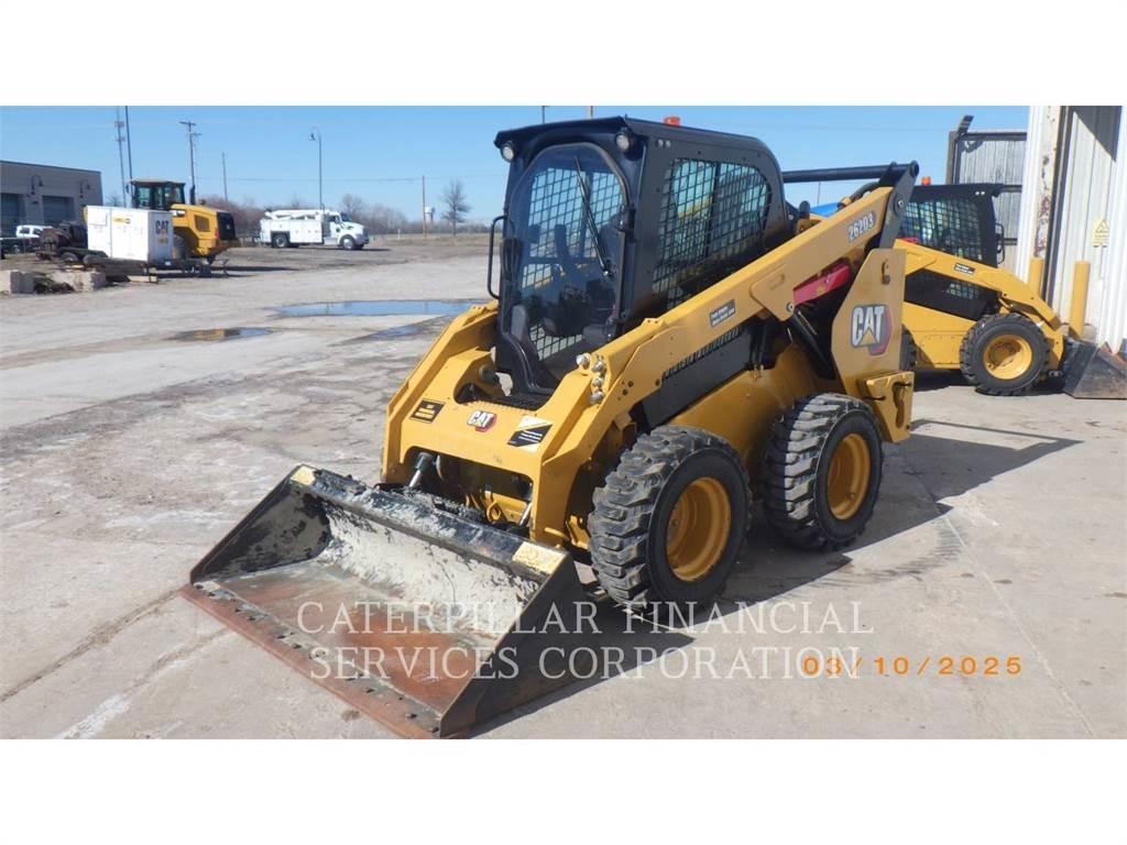 CAT 262D3 Ładowarki burtowe