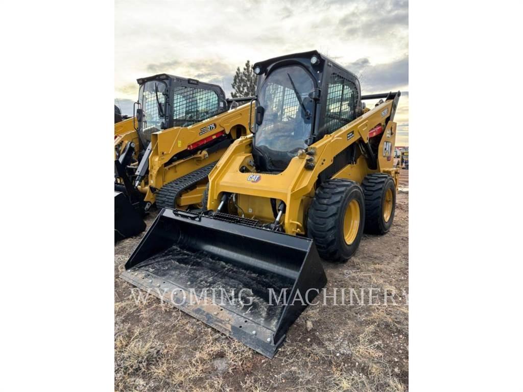 CAT 262D3 Ładowarki burtowe