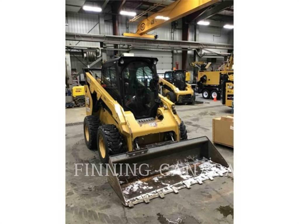 CAT 262D3 Ładowarki burtowe