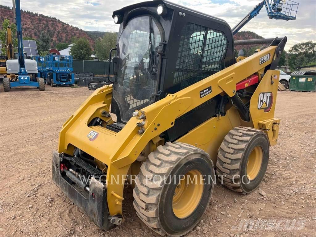 CAT 262D3 Ładowarki burtowe