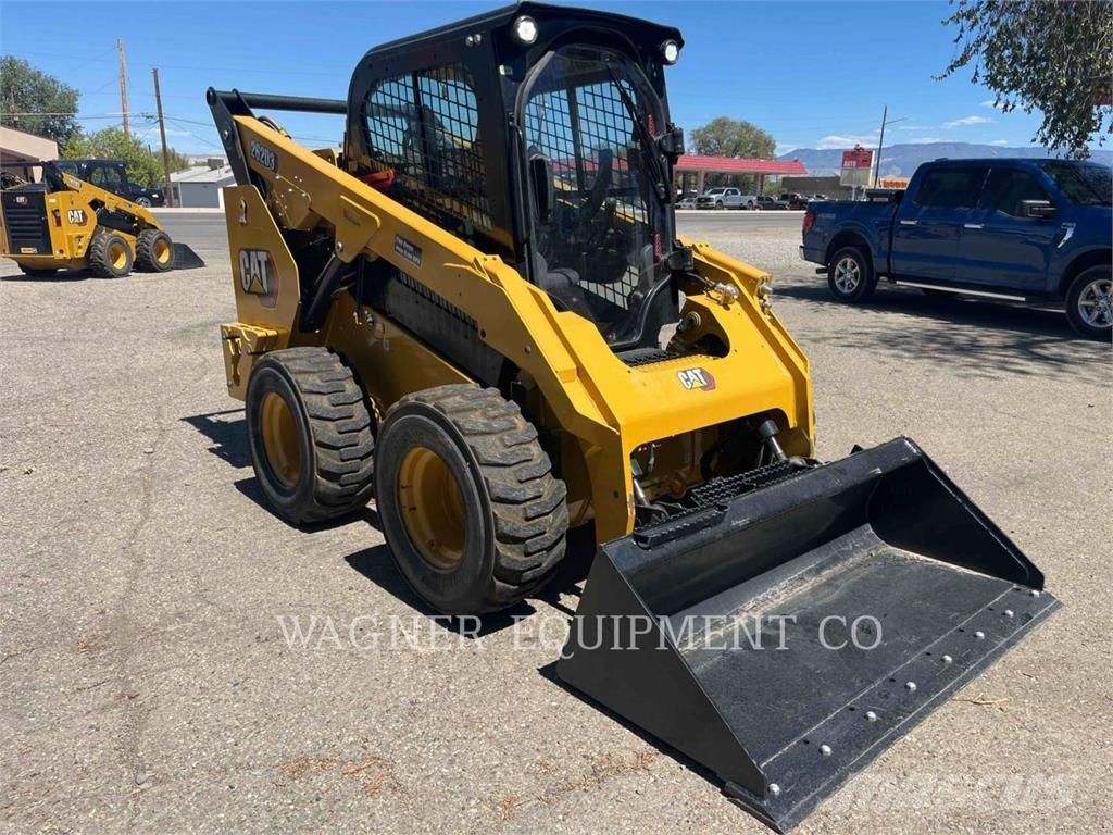 CAT 262D3 Ładowarki burtowe