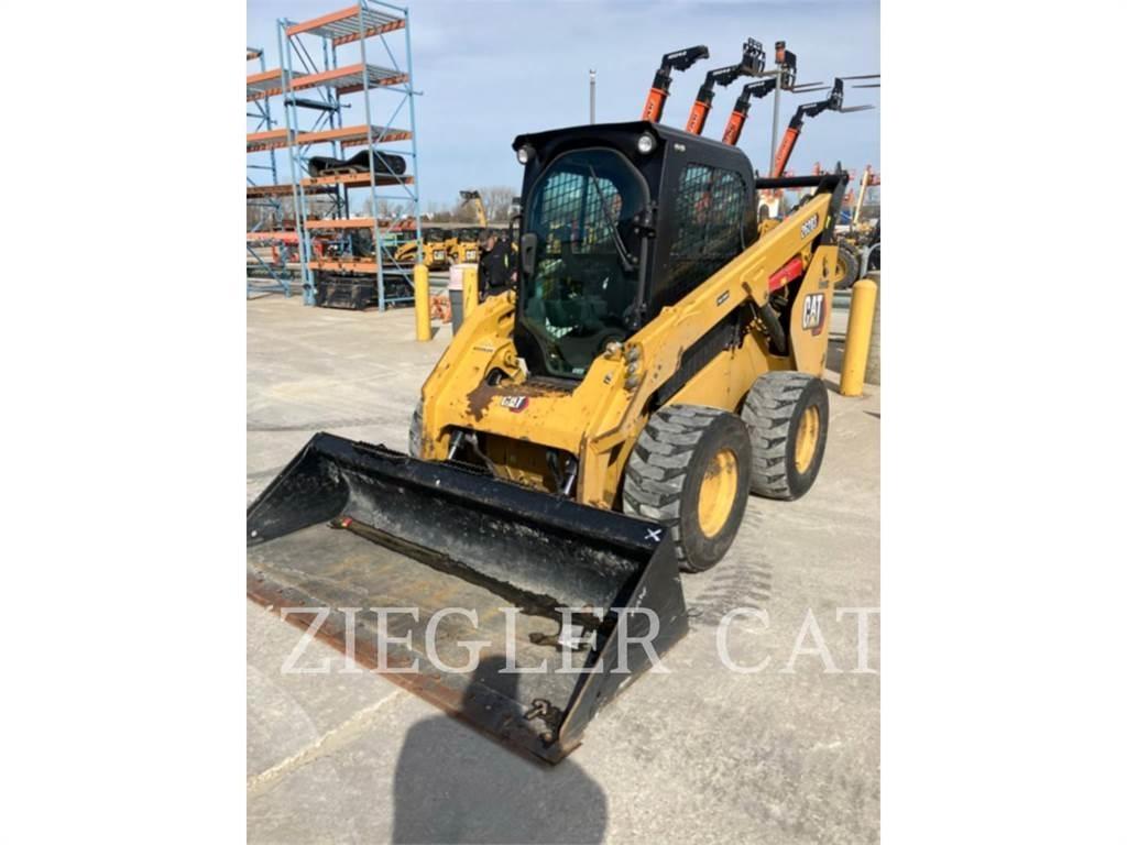 CAT 262D3 Ładowarki burtowe