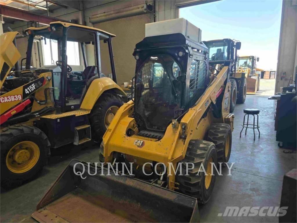 CAT 262D3 Ładowarki burtowe