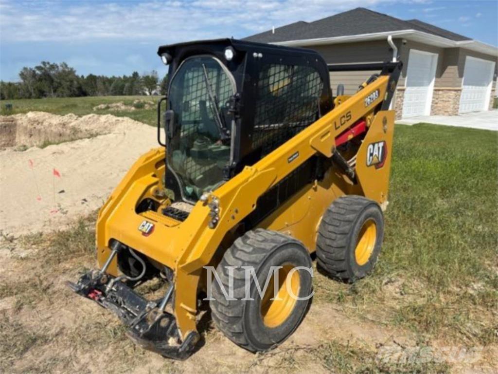 CAT 262D3 Ładowarki burtowe