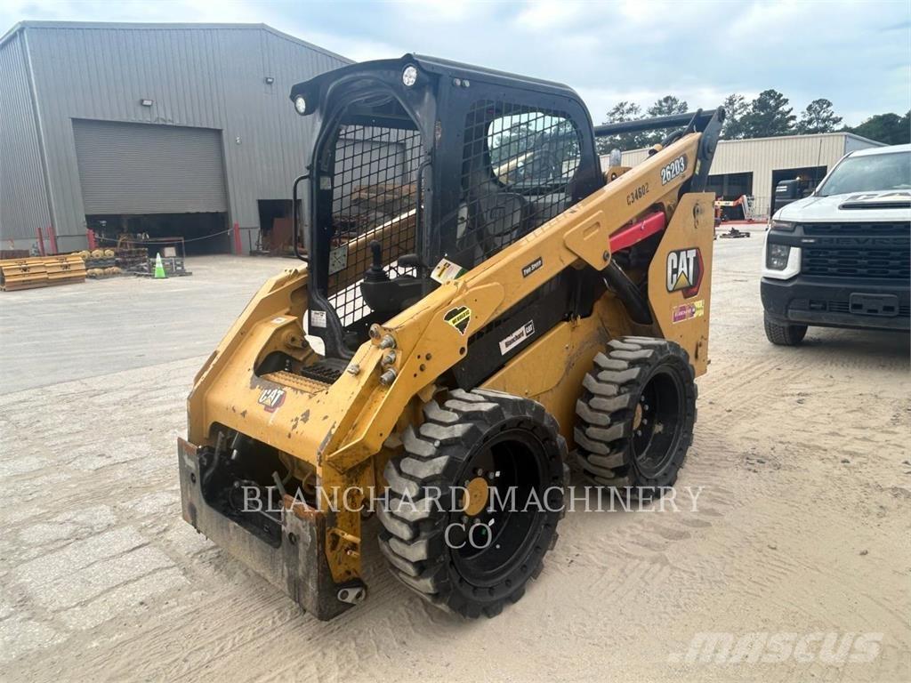 CAT 262D3 Ładowarki burtowe