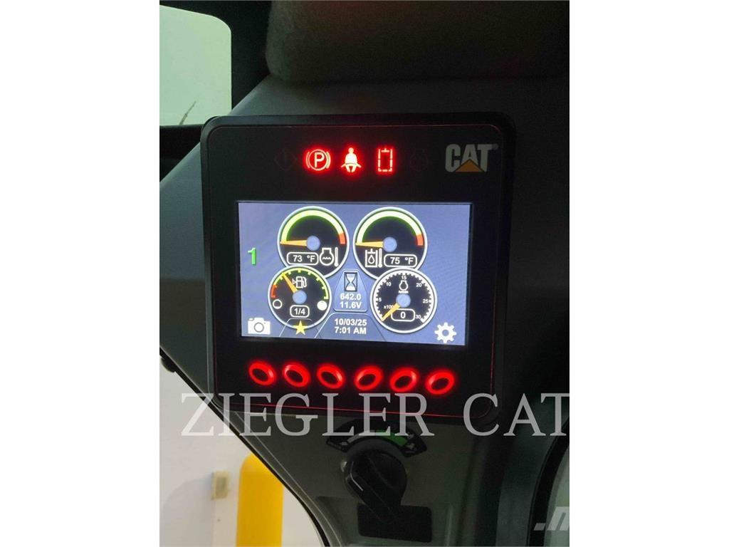 CAT 262D3 Ładowarki burtowe