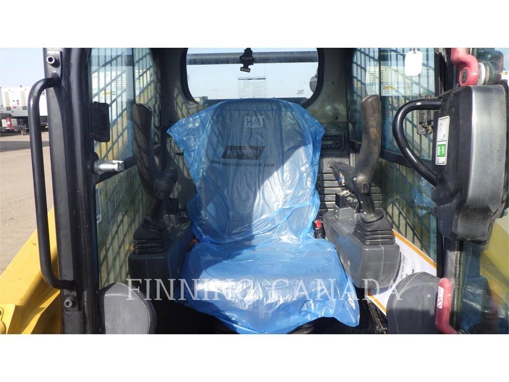 CAT 262D3 Ładowarki burtowe