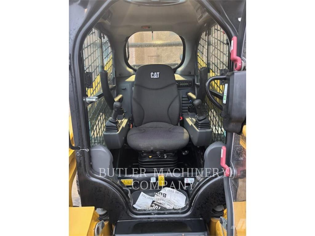 CAT 262D3 C3H2 Ładowarki burtowe