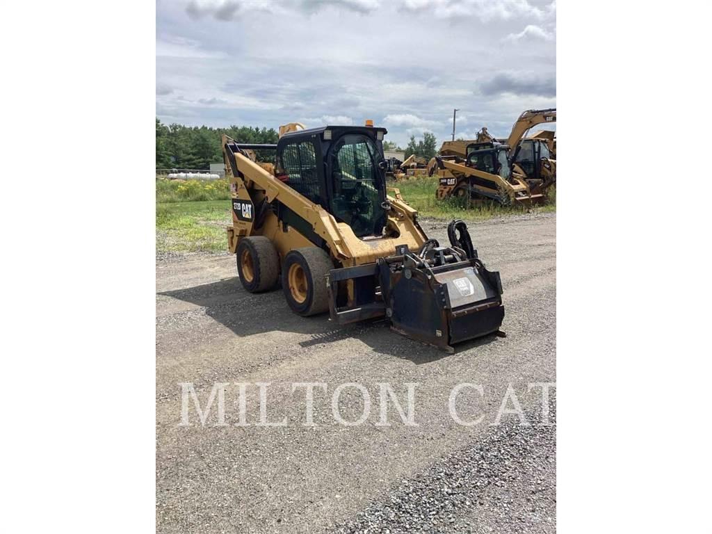 CAT 272D Ładowarki burtowe