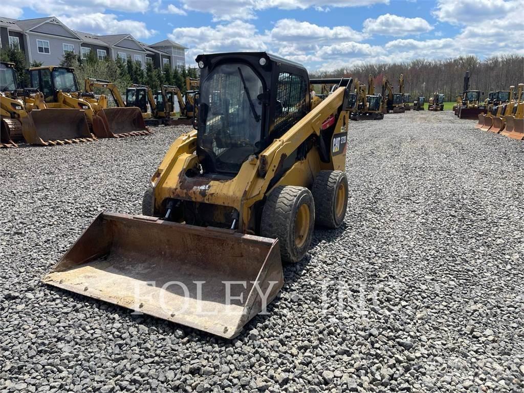 CAT 272D Ładowarki burtowe