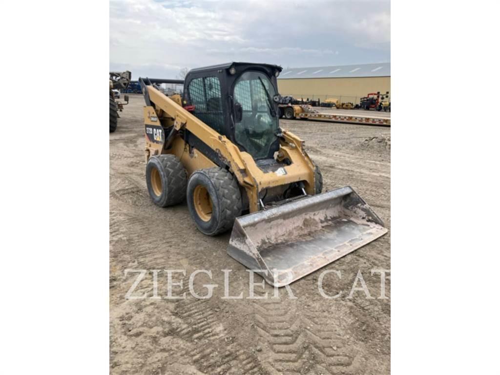 CAT 272D Ładowarki burtowe