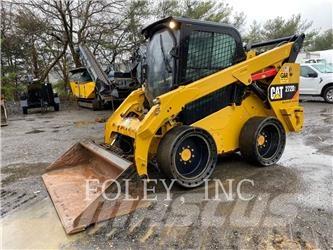 CAT 272D2 Ładowarki burtowe
