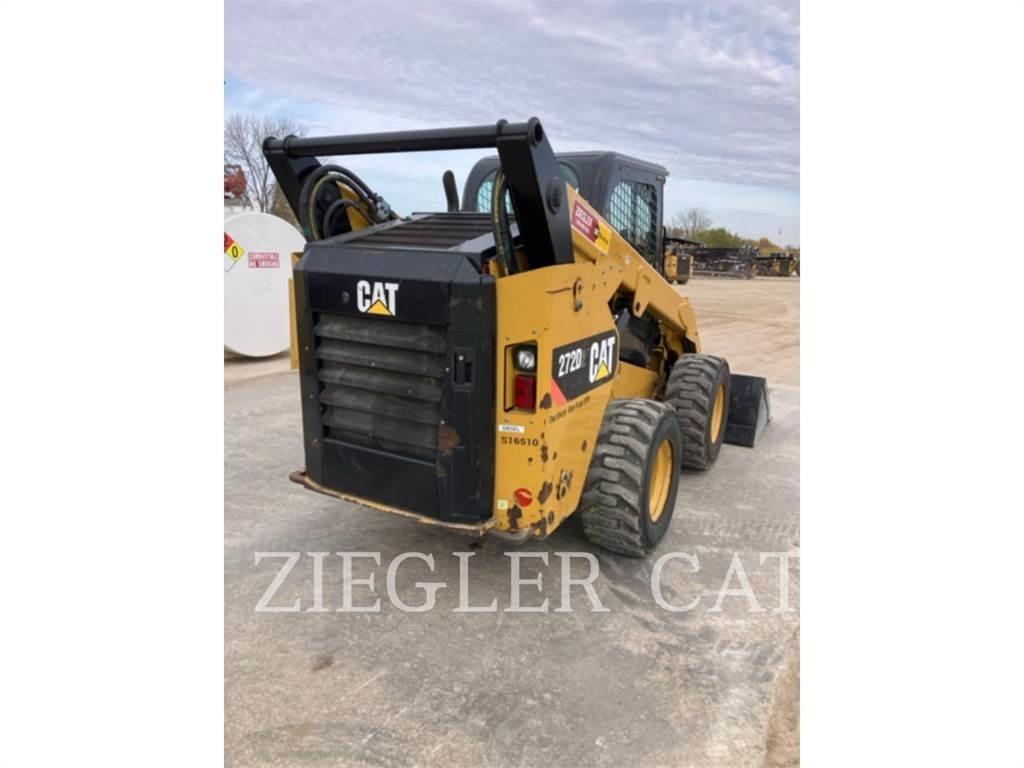 CAT 272D2 Ładowarki burtowe
