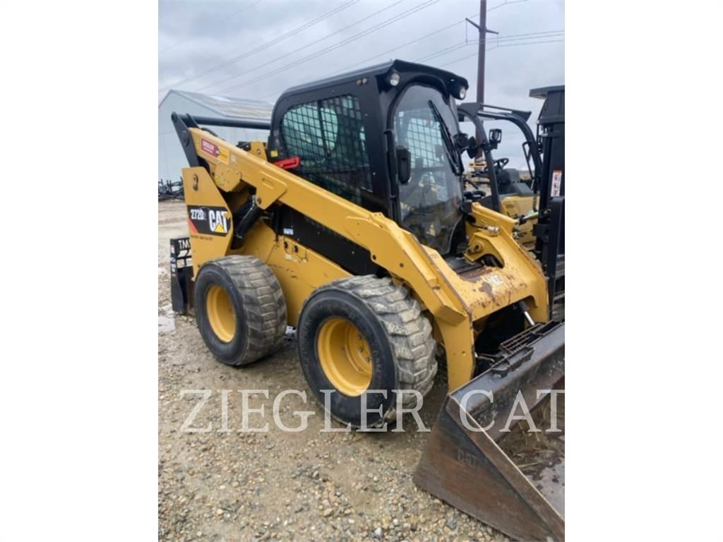 CAT 272D2 Ładowarki burtowe