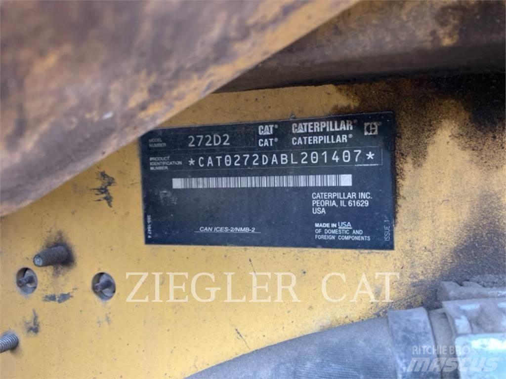 CAT 272D2 Ładowarki burtowe