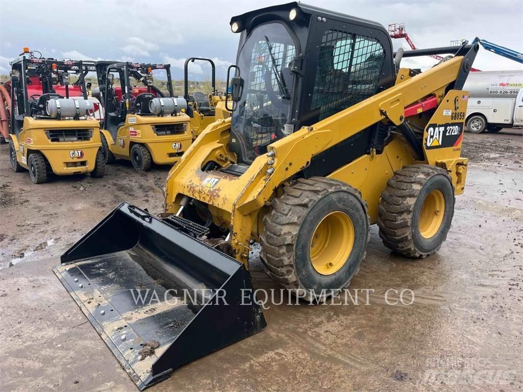 CAT 272D2 Ładowarki burtowe