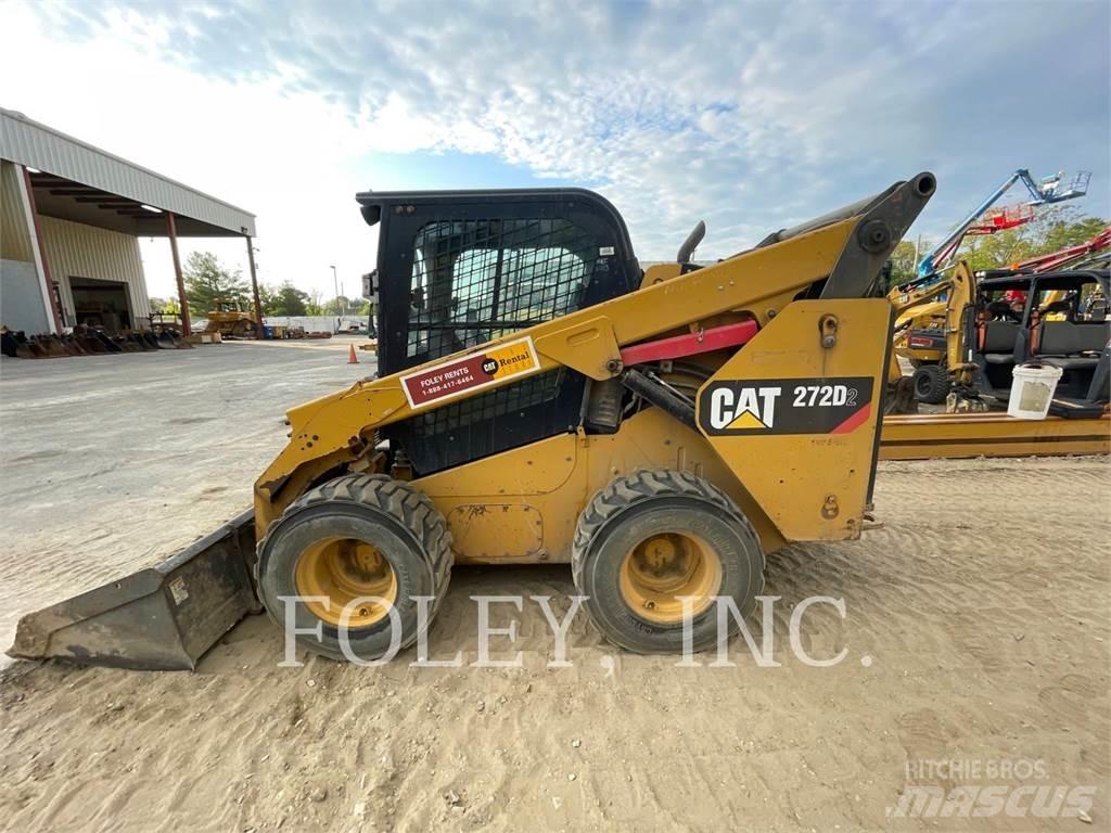 CAT 272D2 Ładowarki burtowe