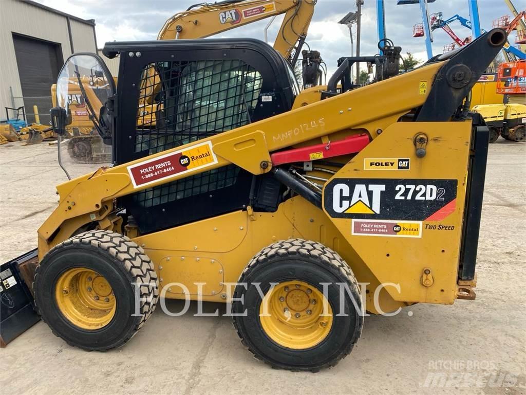 CAT 272D2 Ładowarki burtowe