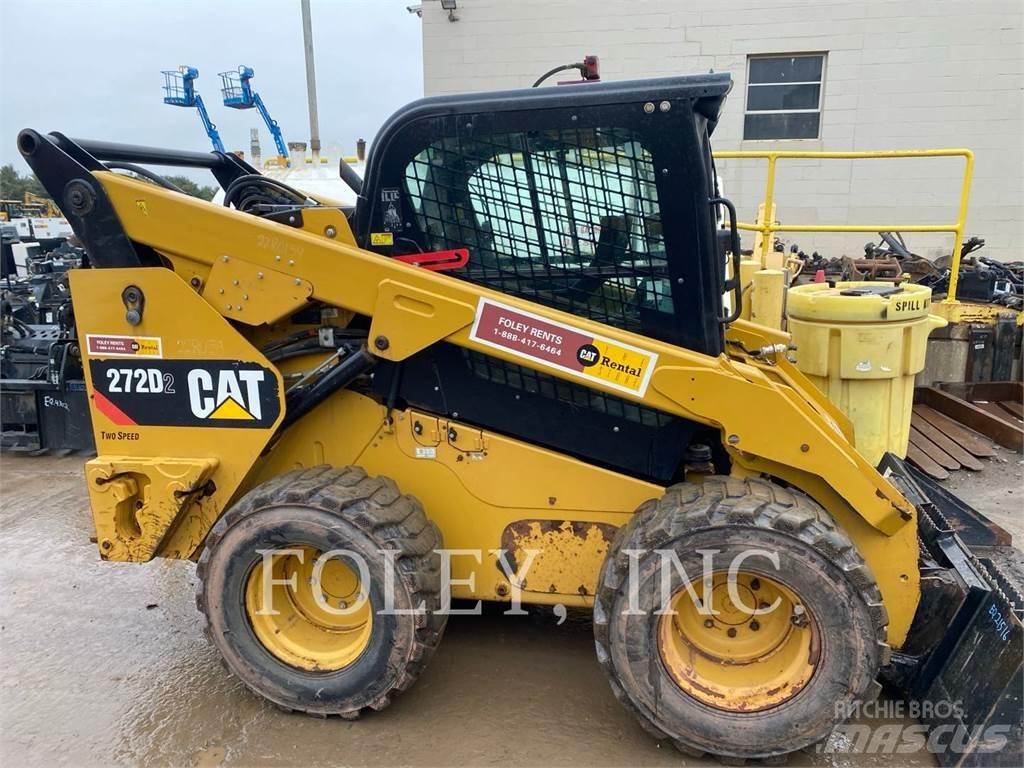 CAT 272D2 Ładowarki burtowe