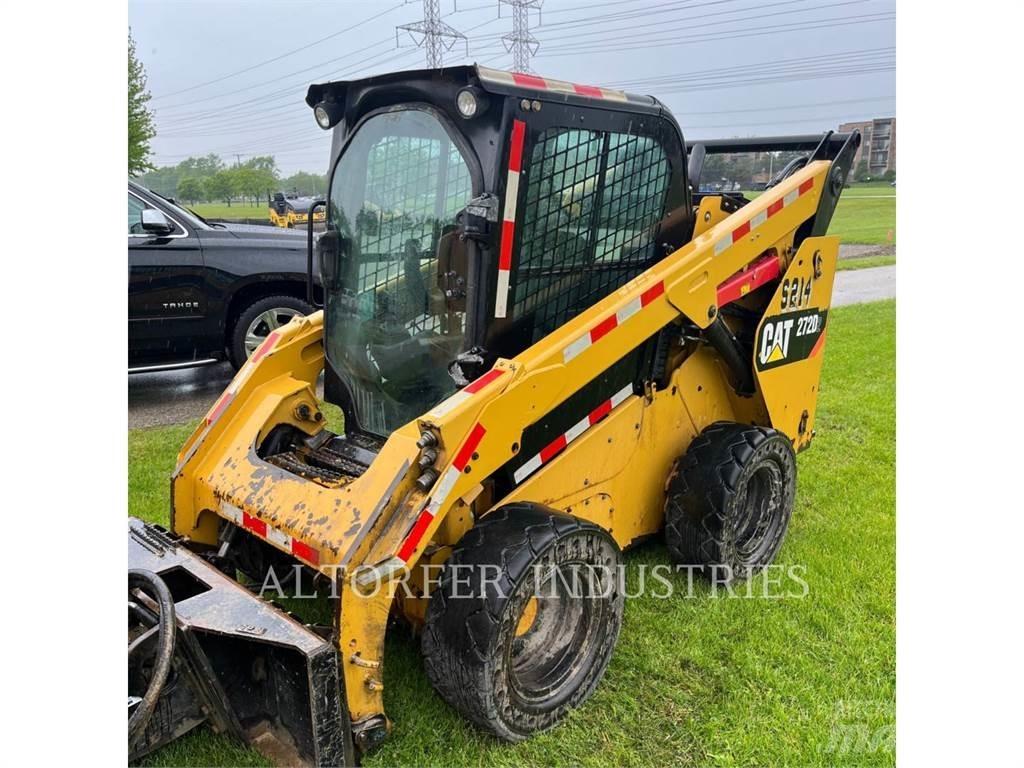 CAT 272D2 Ładowarki burtowe