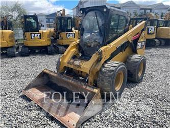 CAT 272D2XHP Ładowarki burtowe