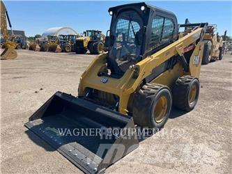 CAT 272D3 Ładowarki burtowe