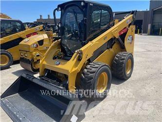 CAT 272D3 Ładowarki burtowe