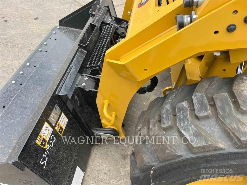CAT 272D3 Ładowarki burtowe
