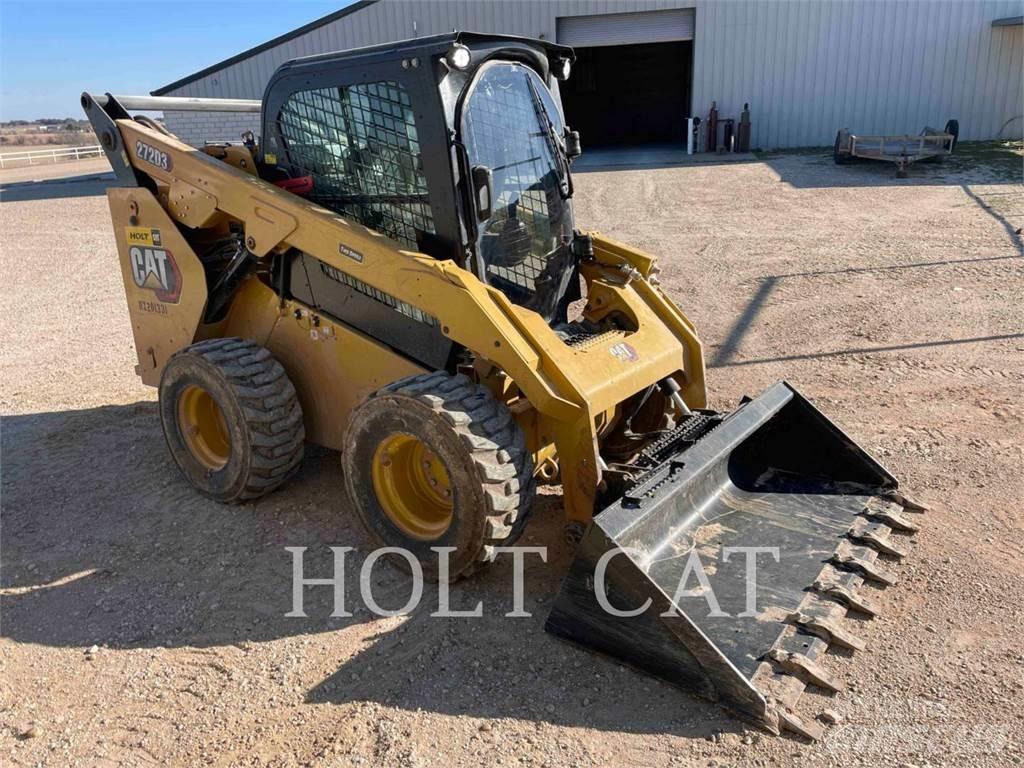 CAT 272D3 Ładowarki burtowe