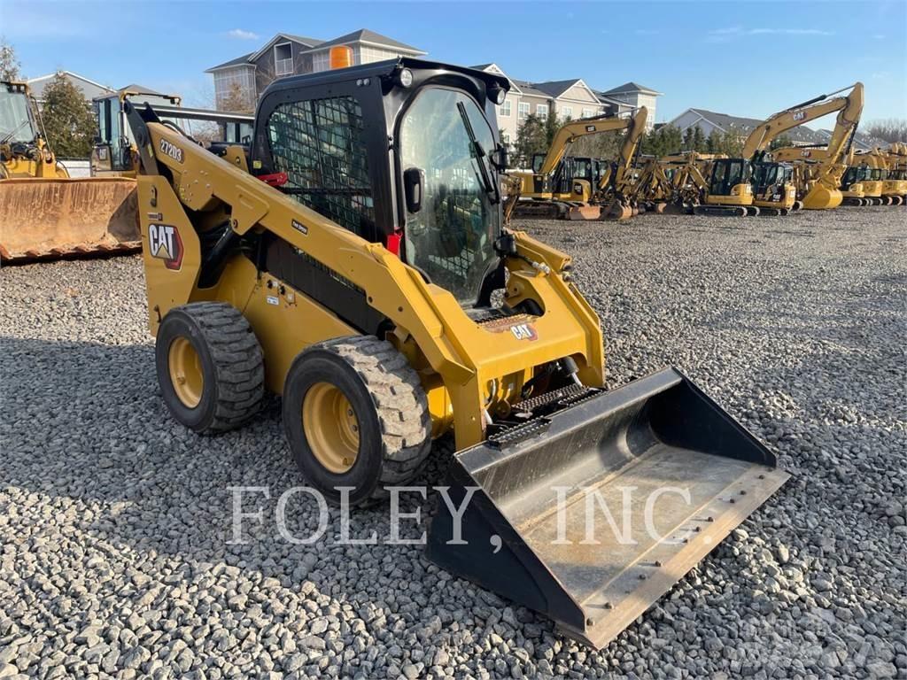 CAT 272D3 Ładowarki burtowe