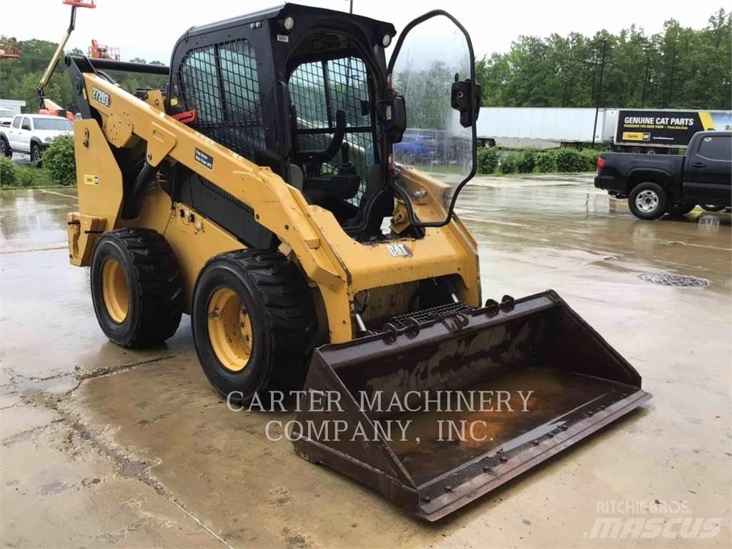 CAT 272D3 Ładowarki burtowe