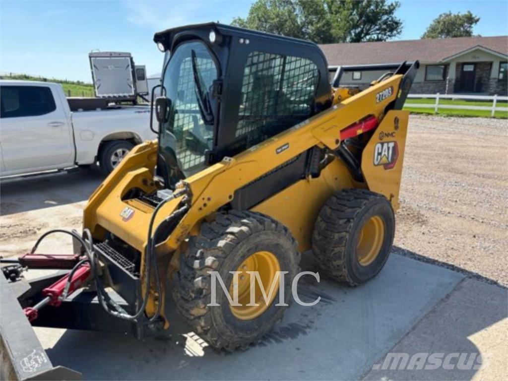 CAT 272D3 Ładowarki burtowe