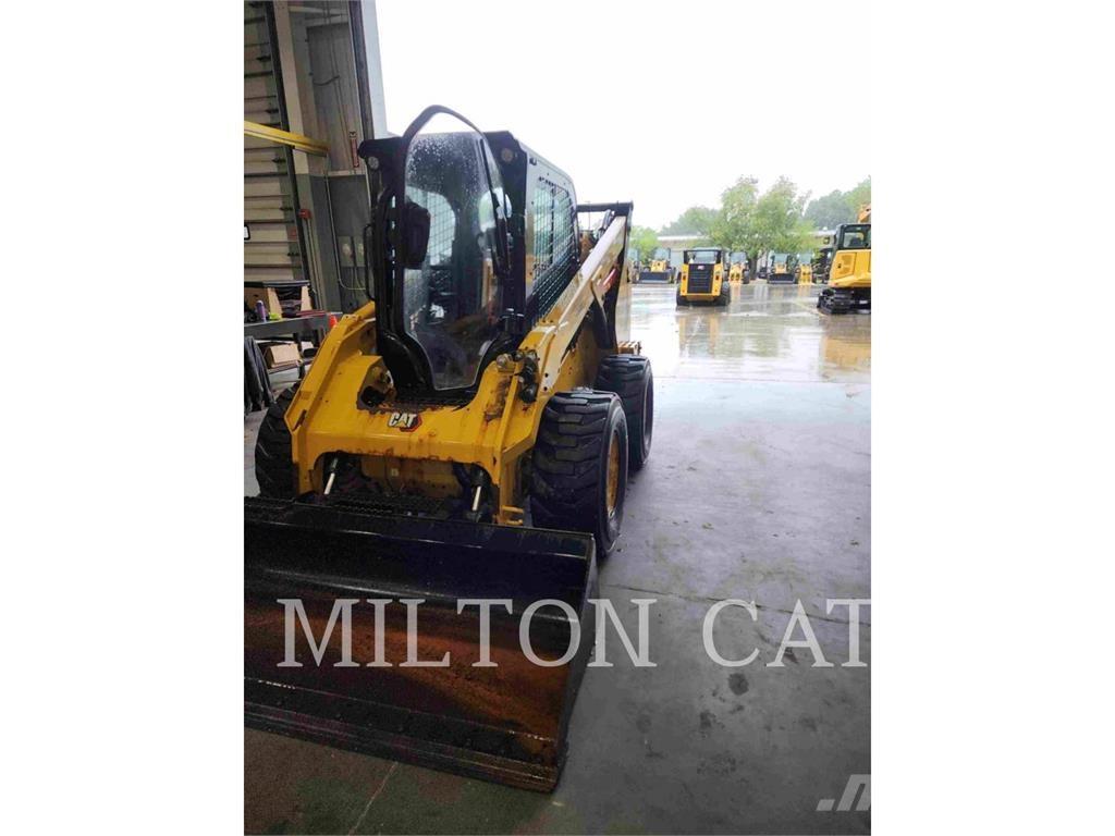 CAT 272D3 XHP Ładowarki burtowe