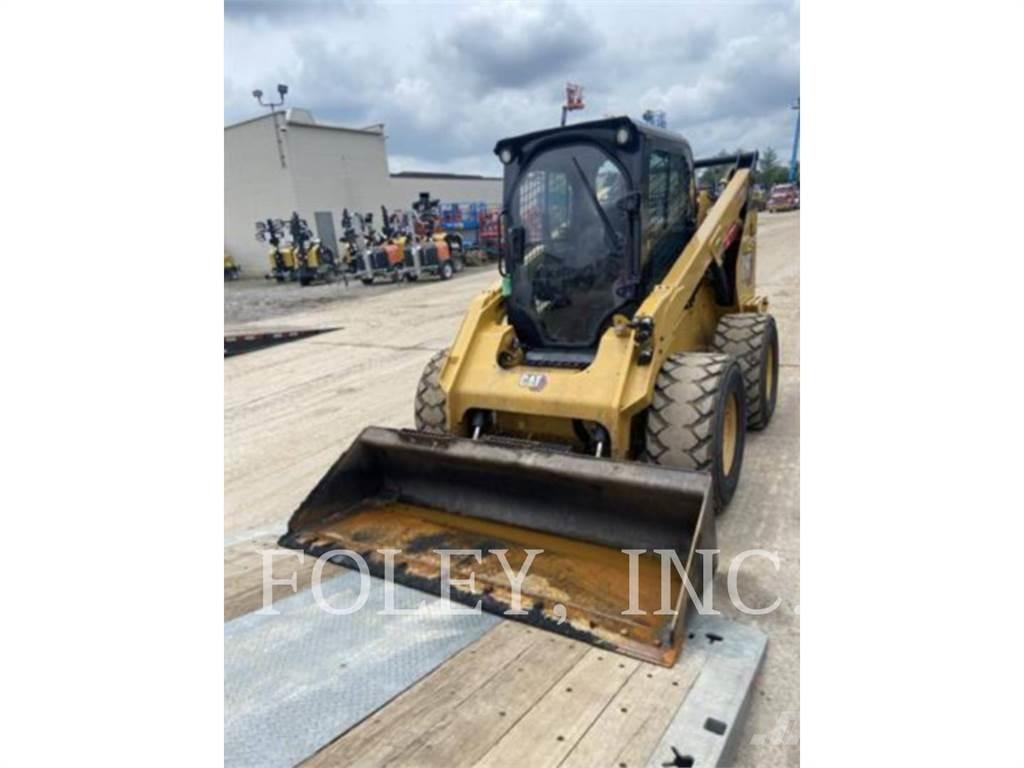 CAT 272D3XE Ładowarki burtowe
