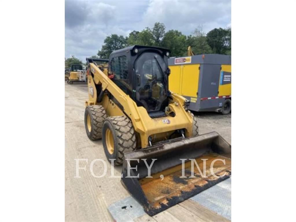 CAT 272D3XE Ładowarki burtowe