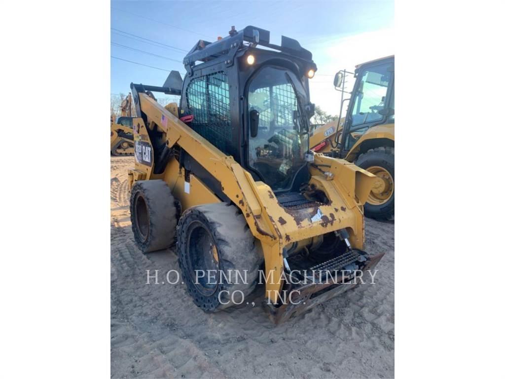 CAT 272DXHP Ładowarki burtowe