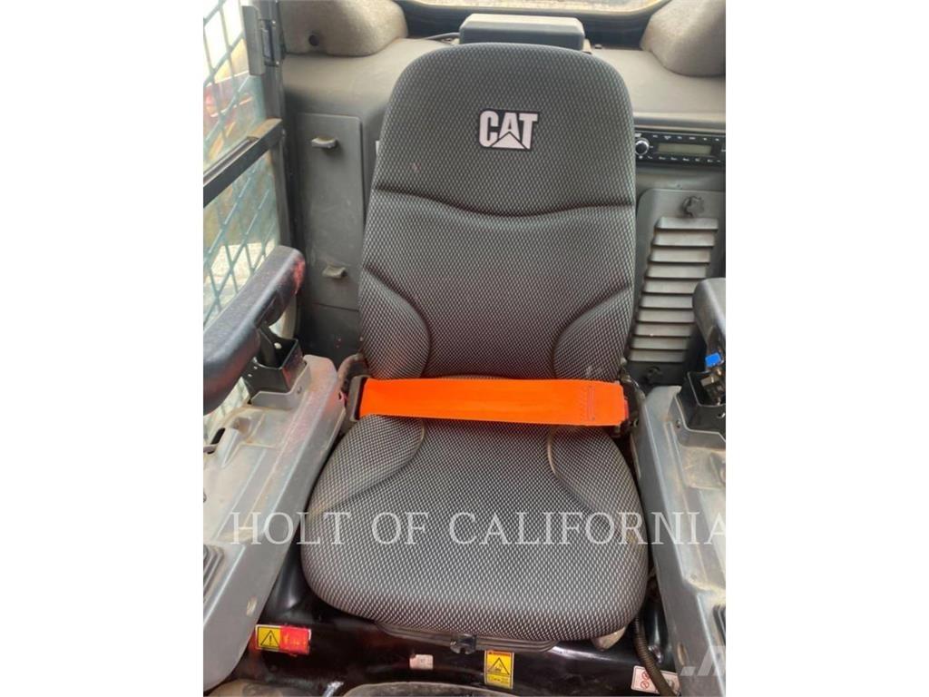CAT 299 HF Ładowarki burtowe