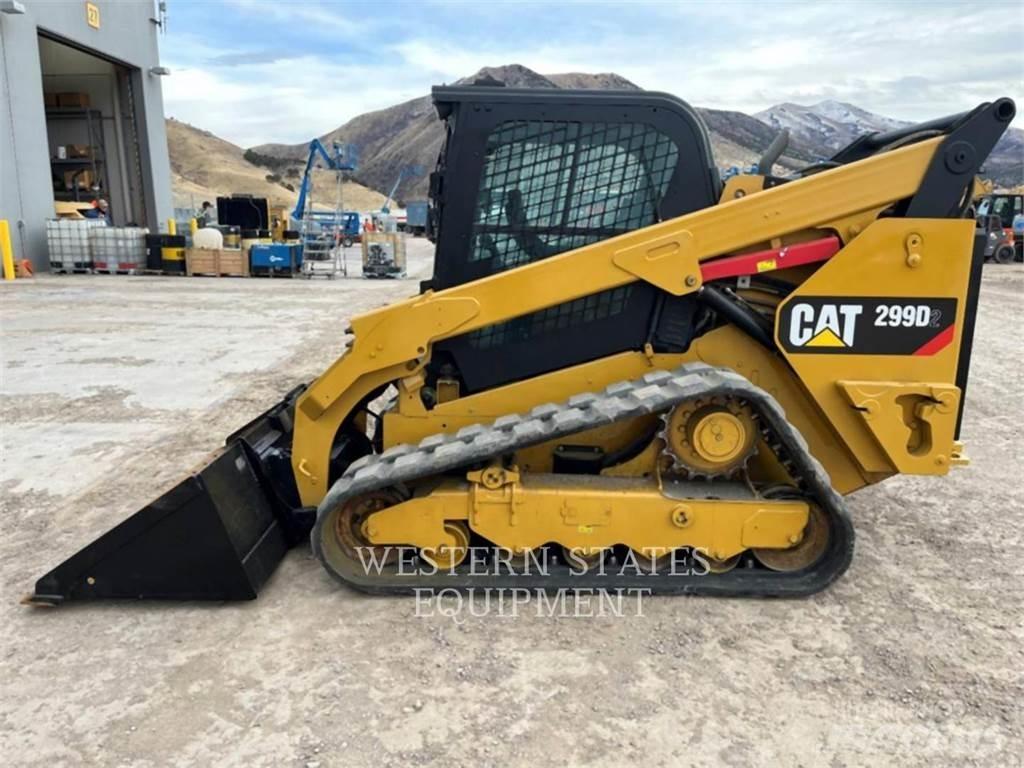 CAT 299D2 Ładowarki burtowe