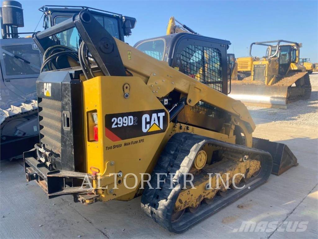 CAT 299D2 Ładowarki burtowe