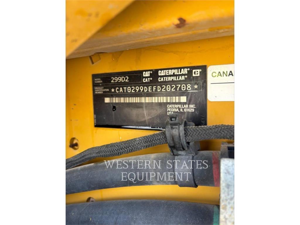 CAT 299D2 Ładowarki burtowe