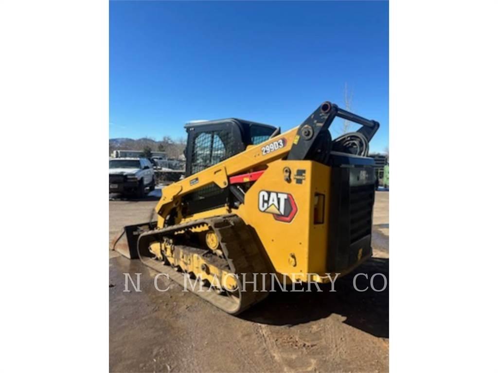 CAT 299D3 Ładowarki burtowe