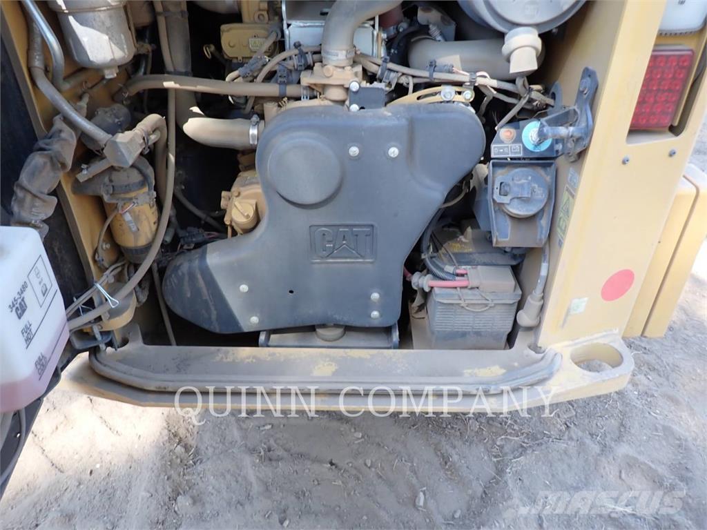 CAT 299D3 Ładowarki burtowe