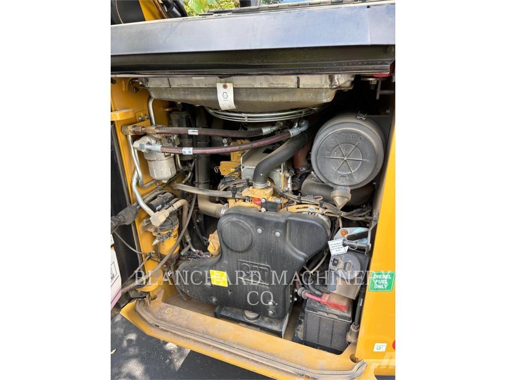 CAT 299D3 Ładowarki gąsienicowe