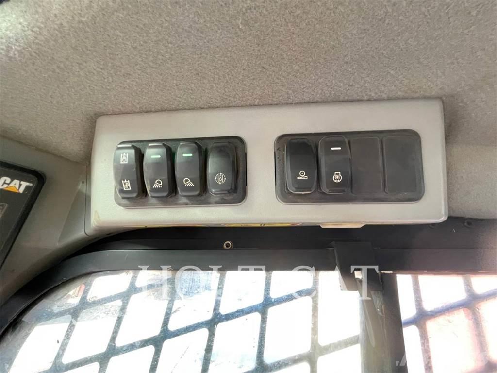 CAT 299D3XE Ładowarki gąsienicowe