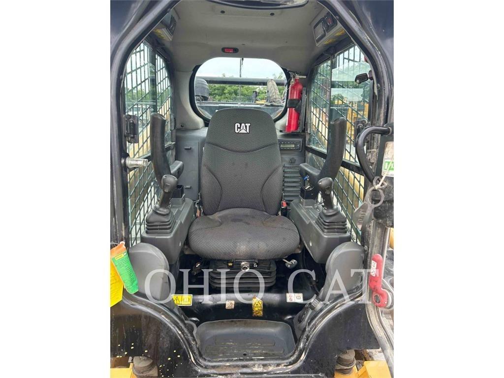 CAT 299D3XE Ładowarki burtowe