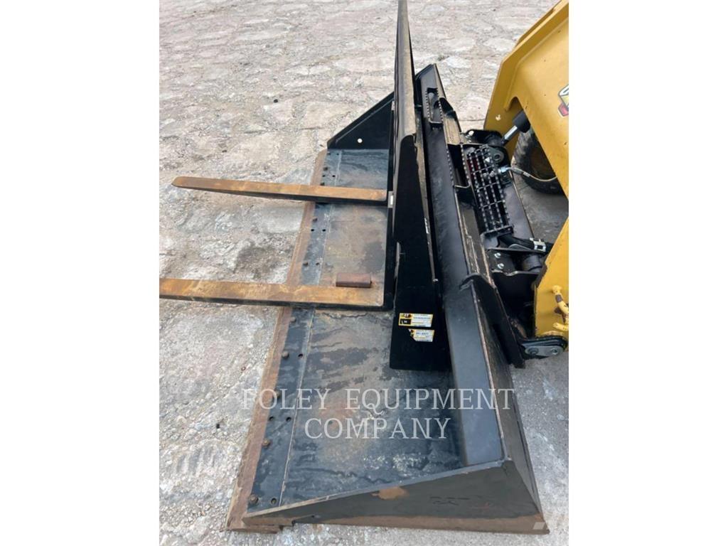 CAT 299D3XPS2C Ładowarki burtowe