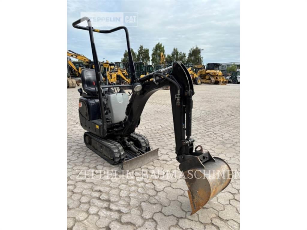 CAT 300.9D Koparki gąsienicowe
