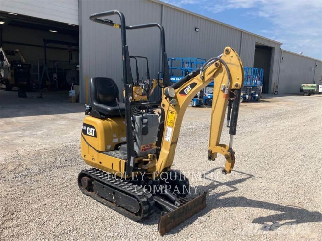 CAT 300.9DSO Koparki gąsienicowe