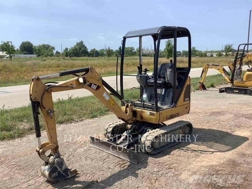 CAT 301.4C Koparki gąsienicowe